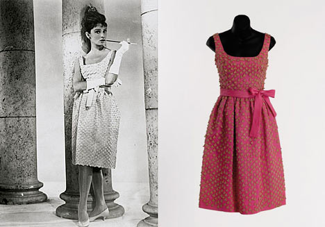 Top 10 Iconic Audrey Hepburn Outfits